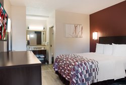  - Red Roof Inn Tupelo