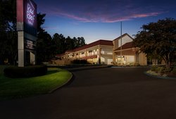  - Red Roof Inn Tupelo