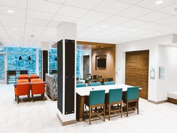  - Holiday Inn Express & Suites Southwest Henderson - I-11, Exit 15A