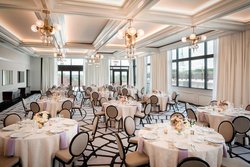  - Perry Lane Hotel Savannah