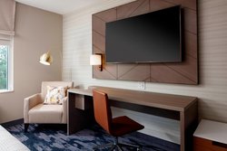 - Fairfield Inn & Suites by Marriott Northeast Louisville