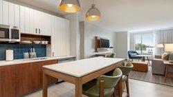  - Staybridge Suites South Lexington