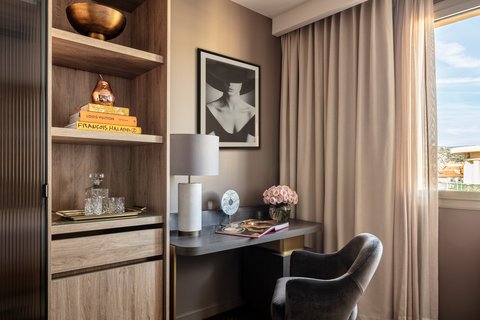 ANANTARA PLAZA NICE HOTEL - Photo 4