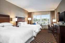  - Sheraton Hotel Petaluma - US 101, Exit 472
