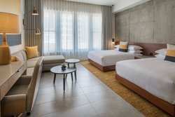  - Hi-Lo Hotel Downtown Portland - I-405, Exit 2A