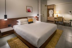  - Hi-Lo Hotel Downtown Portland - I-405, Exit 2A