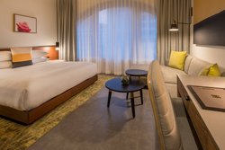  - Hi-Lo Hotel Downtown Portland - I-405, Exit 2A