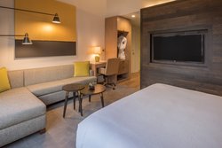  - Hi-Lo Hotel Downtown Portland - I-405, Exit 2A