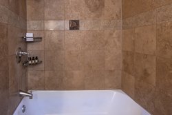  - La Posada de Santa Fe Resort & Spa