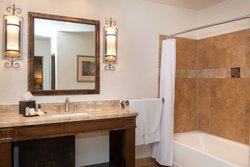  - La Posada de Santa Fe Resort & Spa