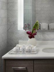  - AKA Hotel University City Philadelphia - I-76, Exit 345