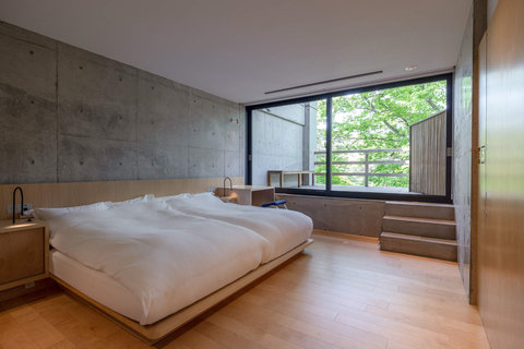 Western Premier Garden View Room