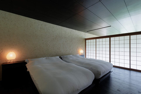 Wakamurasaki Suite