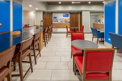  - Holiday Inn Express & Suites Delmar