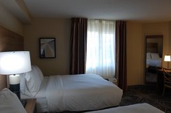  - Candlewood Suites Northeast Harrisburg - I-81, Exit 72