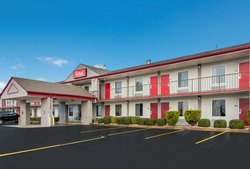  - Red Roof Inn & Suites Jackson - I-40, Exit 82