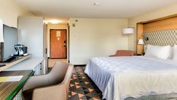  - Holiday Inn & Suites Mesa
