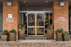  - Holiday Inn Express Metrotown Burnaby