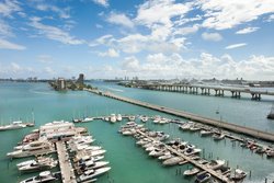  - Marriott Biscayne Bay Hotel & Marina Miami