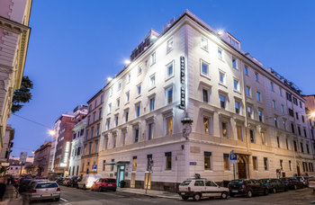 Leonardo Boutique Hotel Rome