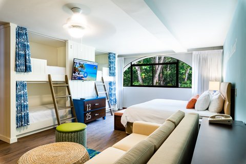 Bunk Bed Jr Suite