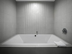  - voco The Cadence Hotel Niagara Falls