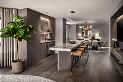  - Hazelton Hotel Toronto