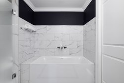  - LaSalle Hotel Downtown Chicago