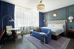  - LaSalle Hotel Downtown Chicago