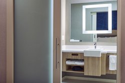  - SpringHill Suites by Marriott Airport Medford