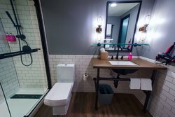  - Moxy Hotel by Marriott Tempe