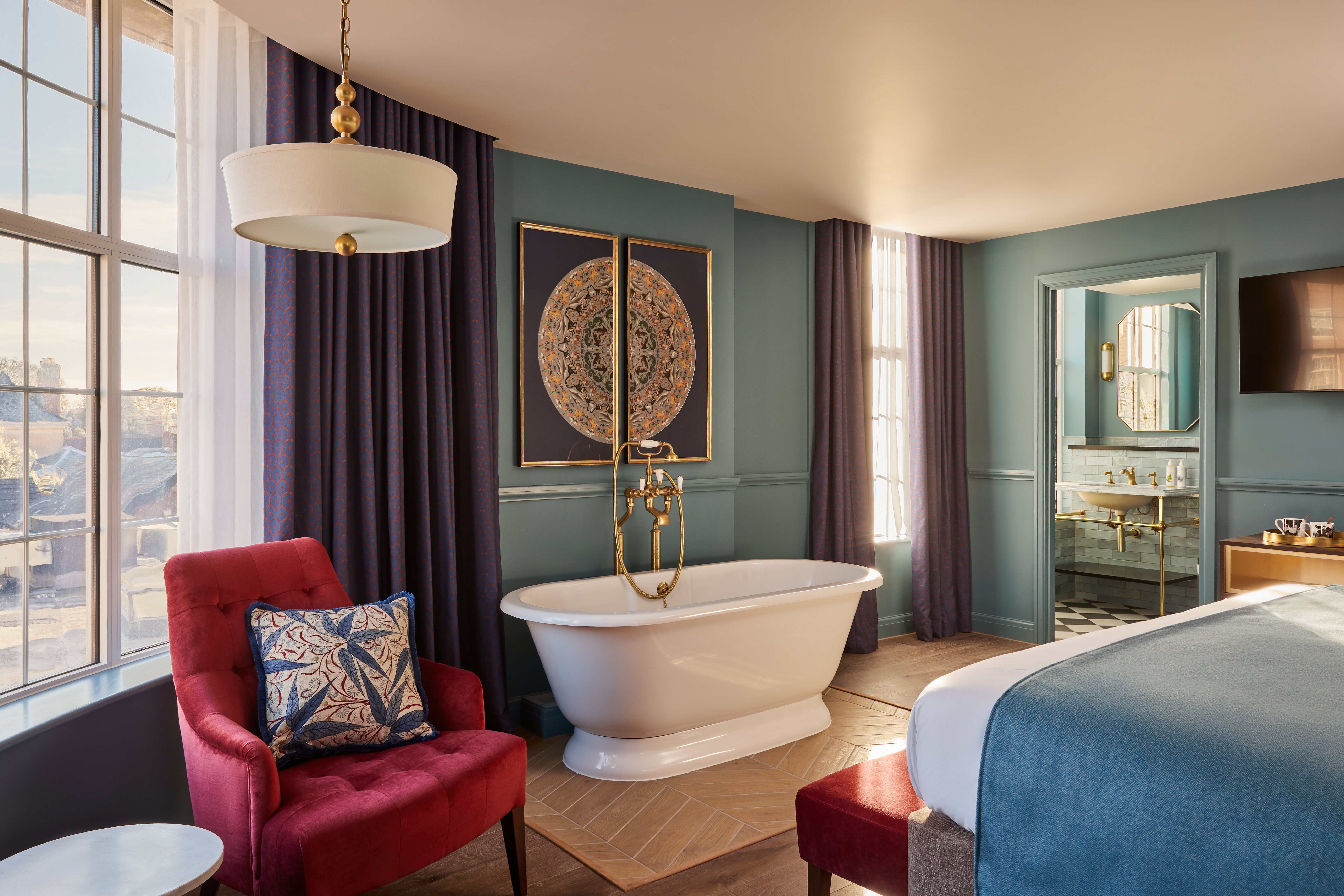 HOTEL INDIGO EXETER BY IHG-guestroom-Suite.jpg