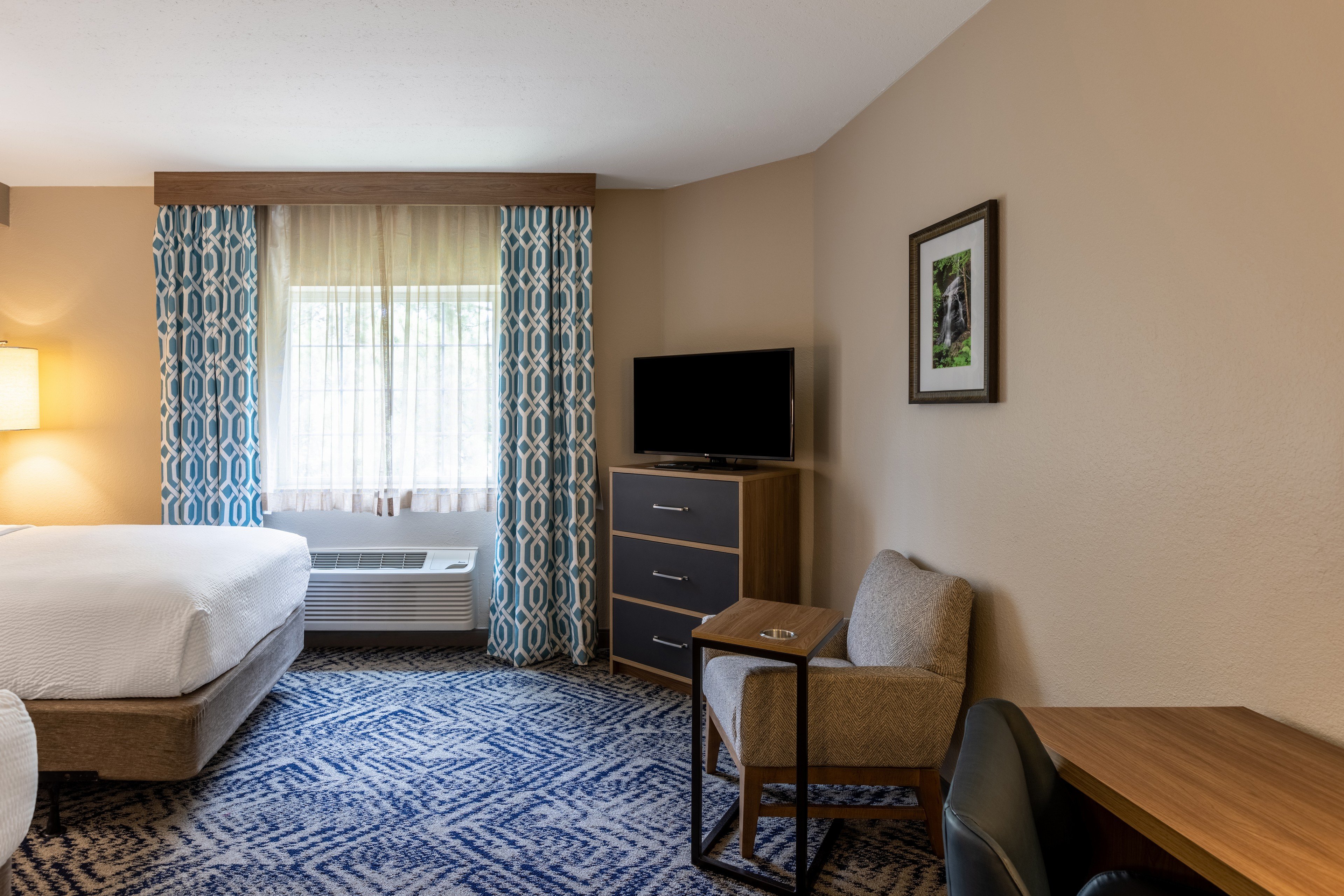 CANDLEWOOD SUITES BLUFFTON BY IHG-guestroom-Guest Room.jpg