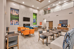  - Holiday Inn Express & Suites Galleria Dallas