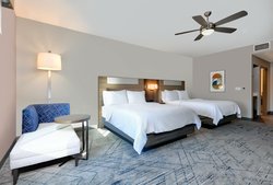  - Holiday Inn Express & Suites Galleria Dallas