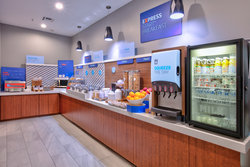  - Holiday Inn Express & Suites Galleria Dallas