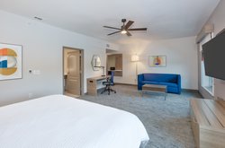  - Holiday Inn Express & Suites Galleria Dallas