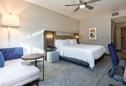  - Holiday Inn Express & Suites Galleria Dallas