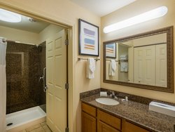  - Staybridge Suites Franklin - I-41 & I-94, Exit 322