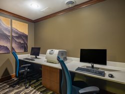  - Staybridge Suites Franklin - I-41 & I-94, Exit 322