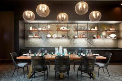  - Renaissance by Marriott Nashville Hotel - I-40 & I-65, Exit 209