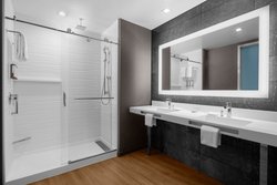  - AC Hotel by Marriott Waterfront Vancouver - I-5, Exit 1C