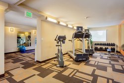  - Courtyard by Marriott Hotel Fairfield