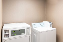  - Courtyard by Marriott Hotel Bloomington