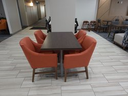  - Holiday Inn Express & Suites Tipp City - I-75, Exit 68