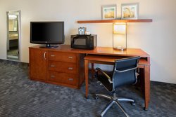  - Courtyard by Marriott Hotel Midway Addison