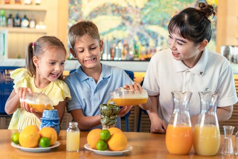 JW MARRIOTT KHAO LAK SUITES - Photo 122