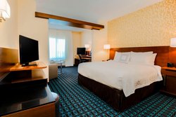  - Fairfield Inn & Suites by Marriott Pecos - I-20, Exit 40