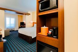  - Fairfield Inn & Suites by Marriott Pecos - I-20, Exit 40