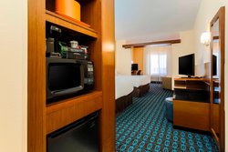  - Fairfield Inn & Suites by Marriott Pecos - I-20, Exit 40